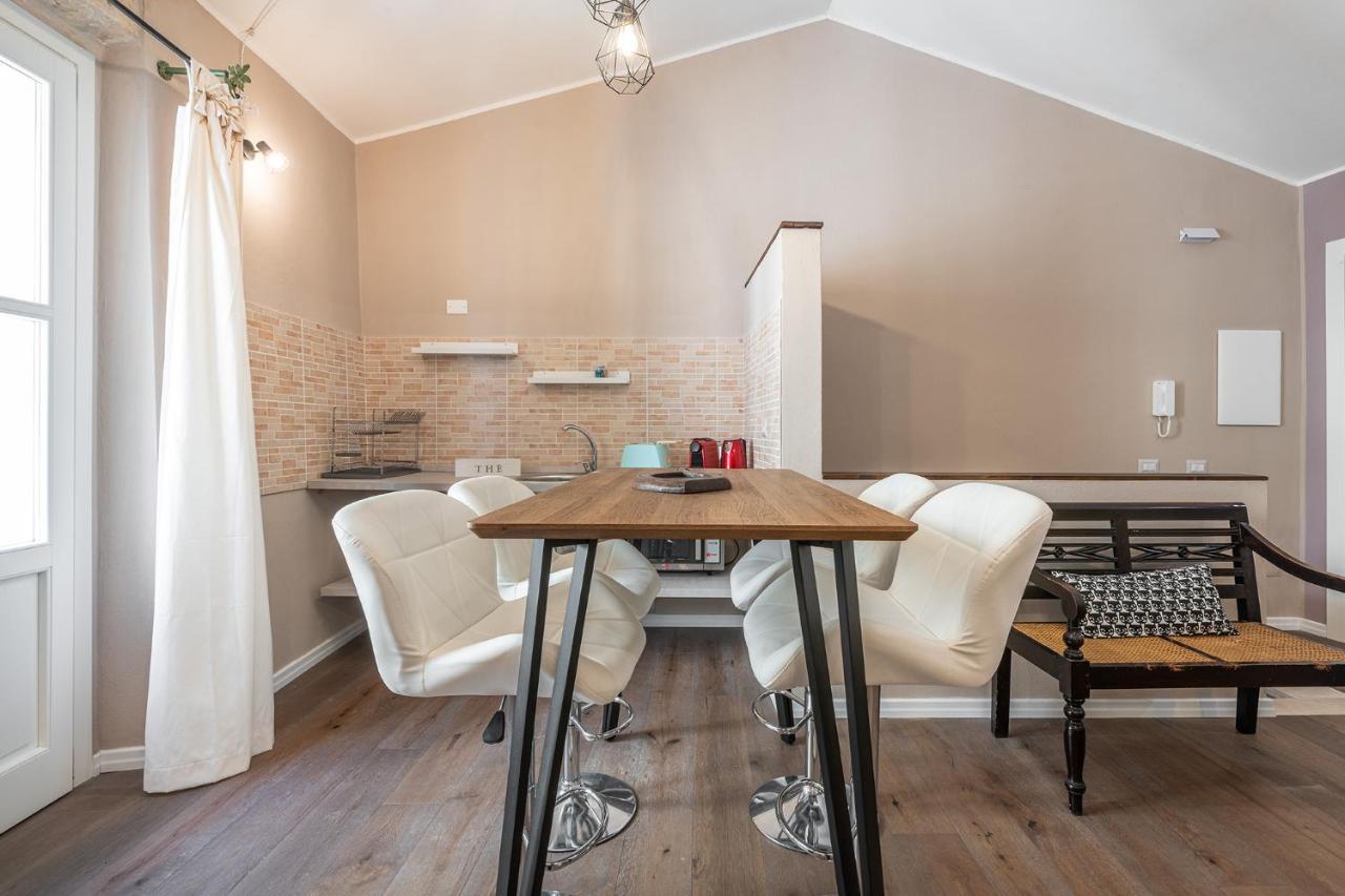 Promenade Boutique Rooms - City Centre Cagliari Exterior photo